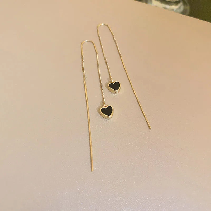 Boucles d'oreilles longues pendantes en forme de coeur de couleur noire